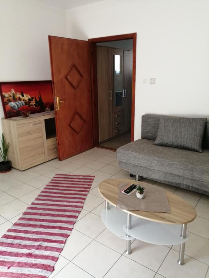 Apartman Pavai Hajdúszoboszló Eksteriør billede