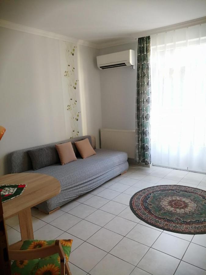 Apartman Pavai Hajdúszoboszló Eksteriør billede